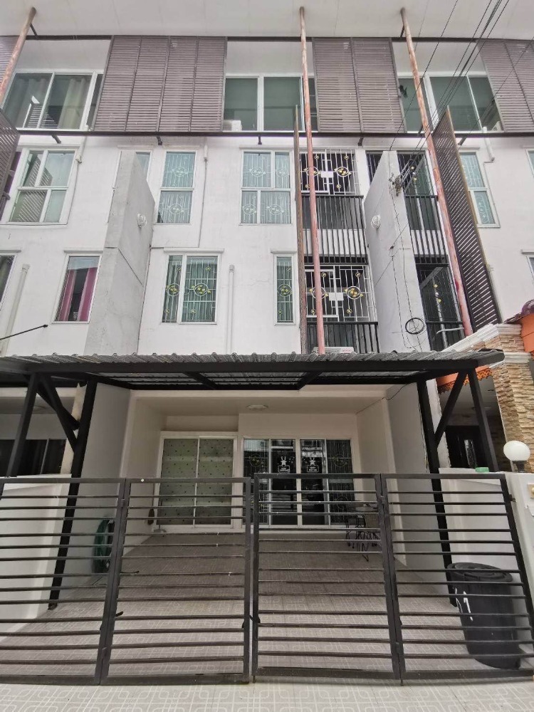 Townhome for sale The Attic Chaengwattana The Attic Chaengwattana Soi Chaengwattana-Pak Kret 24 Townhome for sale The Attic Chaengwattana The Attic Chaengwattana Soi Chaengwattana-Pak Kret 24