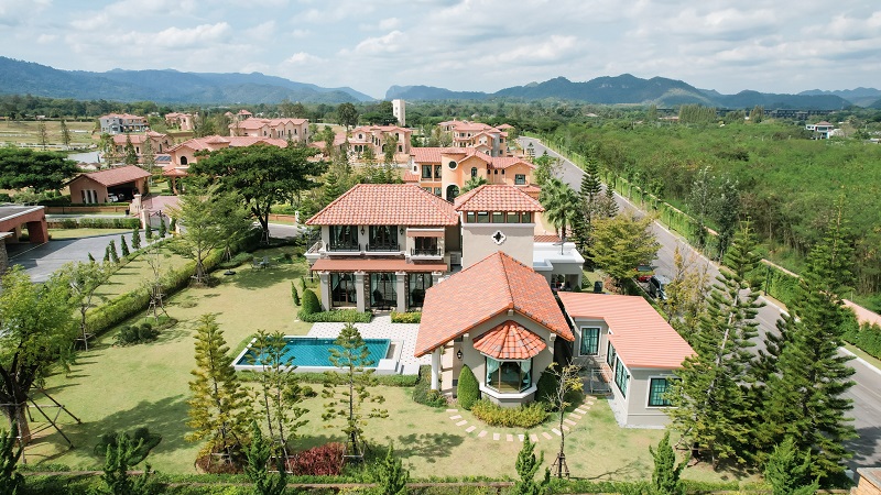 For sale: Large detached house, size 425 sq m, Bella Del Monte Khao Yai project, Pak Chong, Nakhon Ratchasima. For sale: Large detached house, size 425 sq m, Bella Del Monte Khao Yai project, Pak Chong, Nakhon Ratchasima.