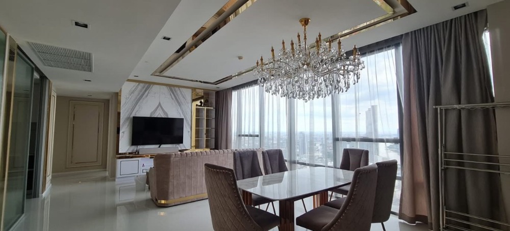 ● Penthouse ● ชั้น 50+ 123.00 ตร.ม. | 2 ห้องนอน 2 ห้องน้ำ, ตกแต่งครบ | ใกล้ BTS สุรศักดิ์ 50 ม., โรงเรียนกรุงเทพคริสเตียนวิทยาลัย 300 ม., โรงพยาบาลเซนต์หลุยส์ 450 ม. ● Penthouse ● ชั้น 50+ 123.00 ตร.ม. | 2 ห้องนอน 2 ห้องน้ำ, ตกแต่งครบ | ใกล้ BTS สุรศักดิ์ 50 ม., โรงเรียนกรุงเทพคริสเตียนวิทยาลัย 300 ม., โรงพยาบาลเซนต์หลุยส์ 450 ม.