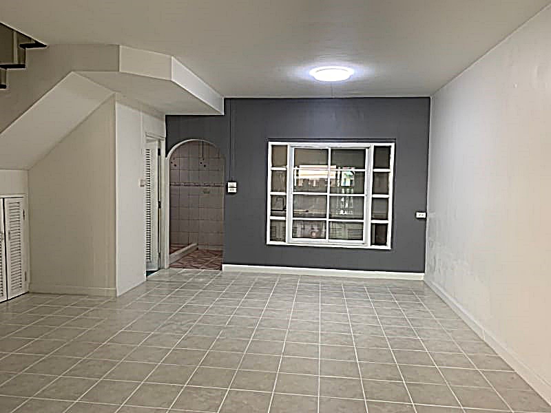 Townhouse for sale, Lam Luk Ka, Pathum Thani – รูปที่ 4