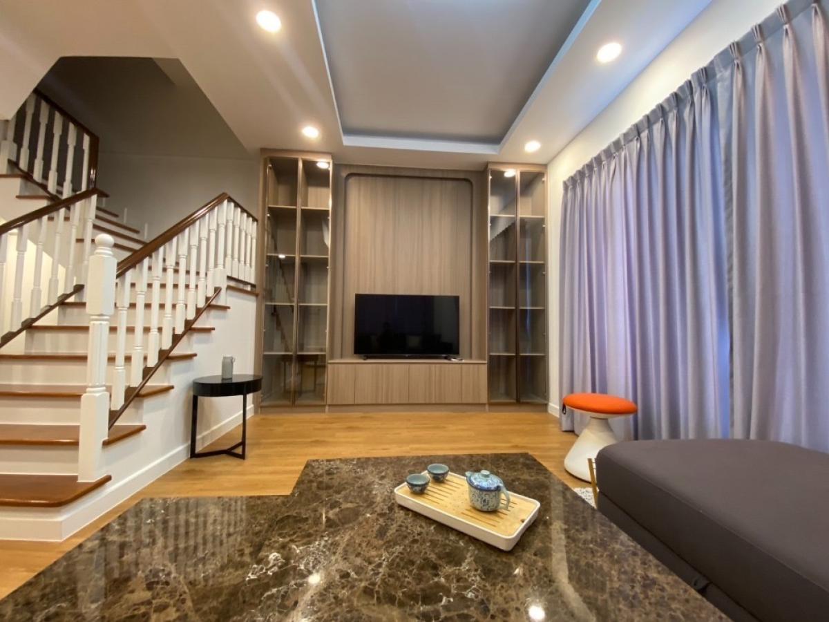 ✅Rent✅corner house 4 floors, Plus Park Avenue Lasalle-Srinakarin