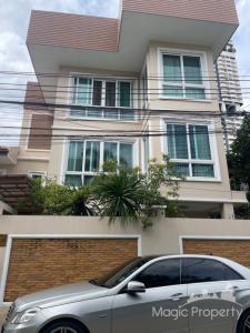 ขายบ้านเดี่ยว 5 ห้องนอน ในสุขุมวิท 26 เขตคลองเตย กรุงเทพมหานคร