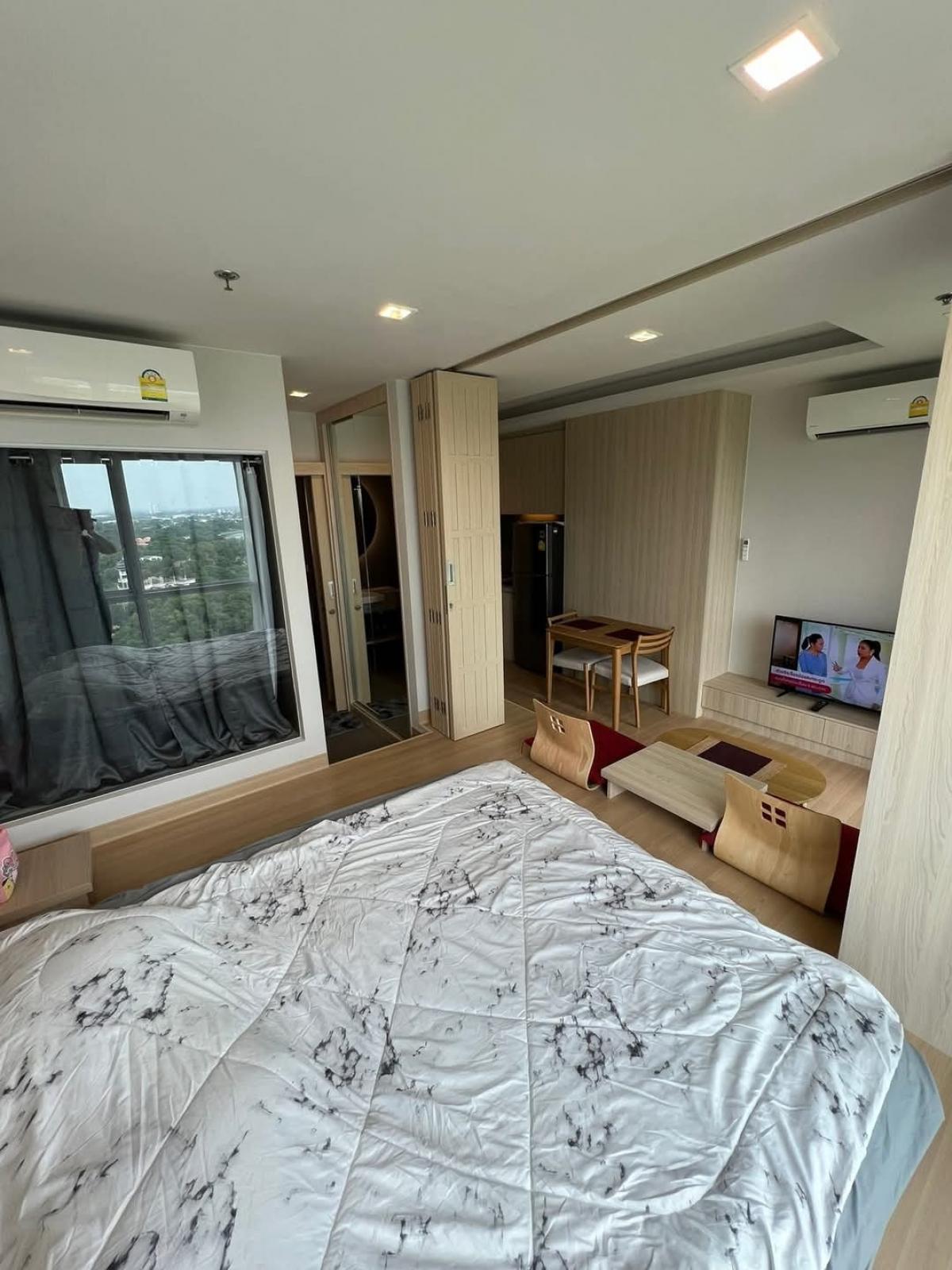 อยู่คอนโดศรีราชายังไงให้เหมือนอยู่โรงแรมติดทะเลให้เช่าคอนโด Yuu ศรีราชา by นุศาสิริ สุดสวย ที่ศรีราชา ชลบุรี วิวทะเลสุดอลังการ พร้อมวิวภูเขารายเดือน สัญญา 1 ปี** พิเศษสุดห้องพร้อมเฟอร์นิเจอร์ 14,000 บาท ***** ลดจาก 22,000 บาท ถูกมากกก *** ราคานี้มีห้องเดี – รูปที่ 4