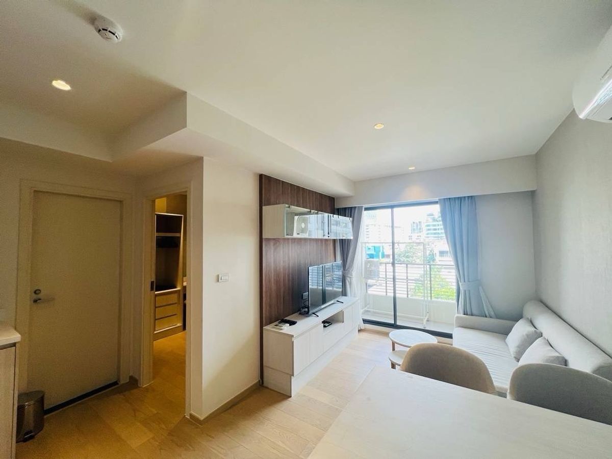 ให้เช่า คอนโด Runesu Thonglor 5 ห้องสวย วิวสวย น่าอยู่ ใกล้ BTS สถานีทองหล่อ – รูปที่ 2
