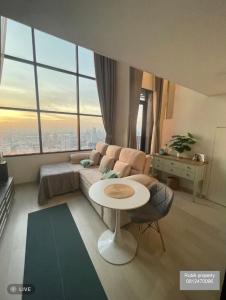🔥 For Sale: KnightsBridge Prime Sathorn – 6.5M THB 🔥 (RB499)
