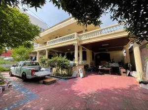 ● Good Location ● บ้านเดี่ยว 2 ชั้น สุขุมวิท 107 แบริ่ง 34 | 178.00 ตร.ว. 500.00 ตร.ม. | 5 ห้องนอน 4 ห้องน้ำ | ใกล้ BTS แบริ่ง, MRT สำโรง, Central Bangna, Lasalle Avenue