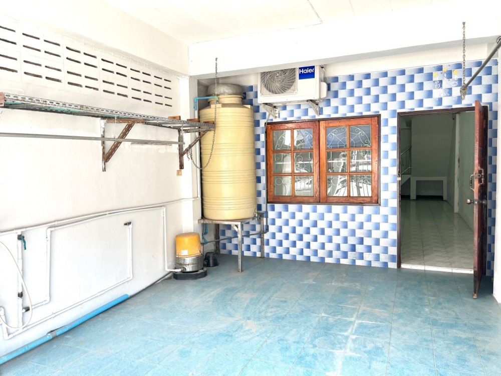 For sale, 2-storey townhouse, good condition, at M. Thap Mongkhon 1, Phraeksa, ready to move in, extension, pile, standard structure, strong, good location, convenient transportation – รูปที่ 4