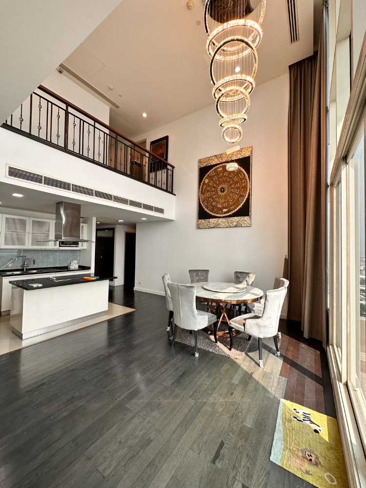 ขาย Penthouse เลี้ยงสัตว์ได ้3 ห้องนอน 3 ห้องน้ำ Triplex วอเตอร์มาร์ค เจ้าพระยา ริเวอร์ Watermark Chaophraya River ขาย 35,000,000 ขาย Penthouse เลี้ยงสัตว์ได ้3 ห้องนอน 3 ห้องน้ำ Triplex วอเตอร์มาร์ค เจ้าพระยา ริเวอร์ Watermark Chaophraya River ขาย 35,000,000