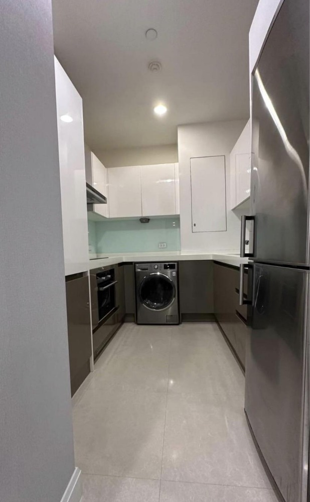 Urgently Sale! Q Langsuan 2 bedrooms Ready to moved! Urgently Sale! Q Langsuan 2 bedrooms Ready to moved!