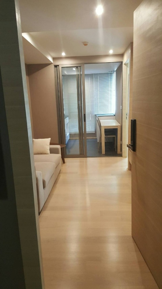 ขายด่วน! Klass Silom 1 ห้องนอน! พร้อมเข้าอยู่! – รูปที่ 3