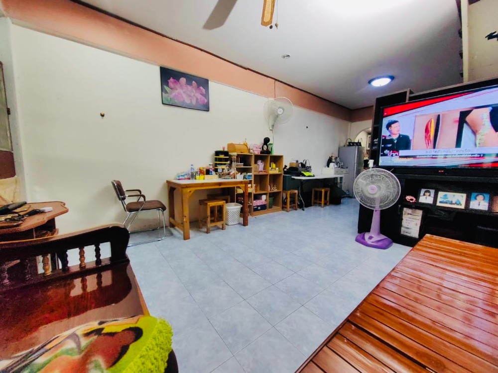 Townhouse, prime location, accessible from both Kaset Nawamin and Ram Intra, Sena Niwet Project 2 – รูปที่ 2