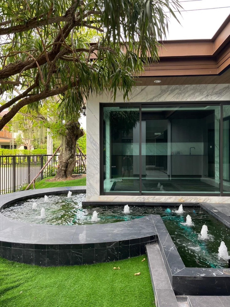 ♦ Prime Location ♦ บ้านเดี่ยว 2 ชั้น 4 ห้องนอน | 99.00 ตร.ว. 400.00 ตร.ม. | ใกล้ บีคอร์น เฮาส์ แย้มสอาด พัฒนาการ 7 นาที, โรงเรียนเตรียมอุดมศึกษา พัฒนาการ 11 นาที, โรงพยาบาลวิภาราม 15 นาที – รูปที่ 3