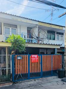 Townhouse, prime location, accessible from both Kaset Nawamin and Ram Intra, Sena Niwet Project 2