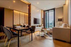 ♦ Modern decorated ♦ ชั้น 20+ 77.00 ตร.ม. | 2 ห้องนอน วิวสวย | คอนโดใกล้ BTS เพชรบุรี 1 นาที, มศว. 3 นาที, เซ็นทรัล พระราม 9 7 นาที, โรงพยาบาลกรุงเทพ 9 นาที