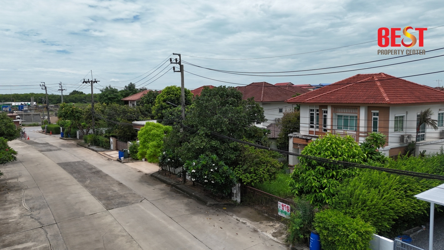 ขายต่ำกว่า ประเมิน บ้านเดี่ยว 4 นอน พร้อมสระว่ายน้ำ ใกล้ แฟชั่น ไอส์แลนด์  และ ทางด่วน จตุโชติ โครงการของแสนสิริ – รูปที่ 2