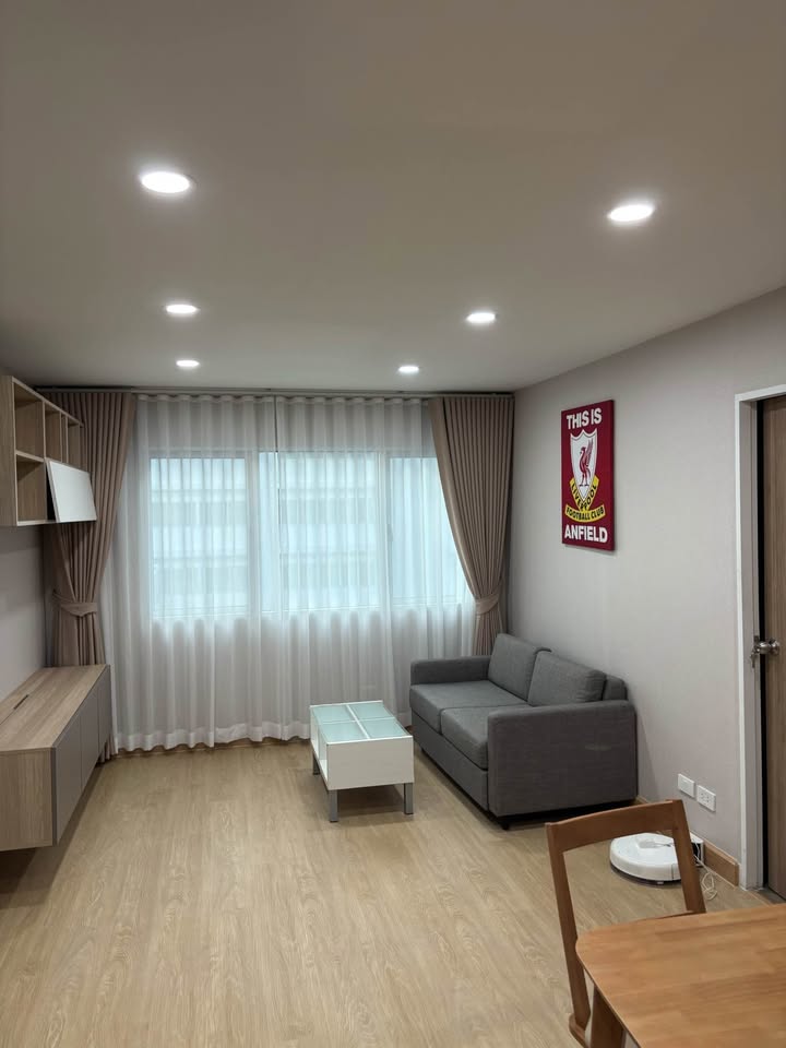 Condo One Thonglor(Sukhumvit40) / Good price condo near BTS Thonglor / 1 bedroom 50 sq m. Call 0937890899