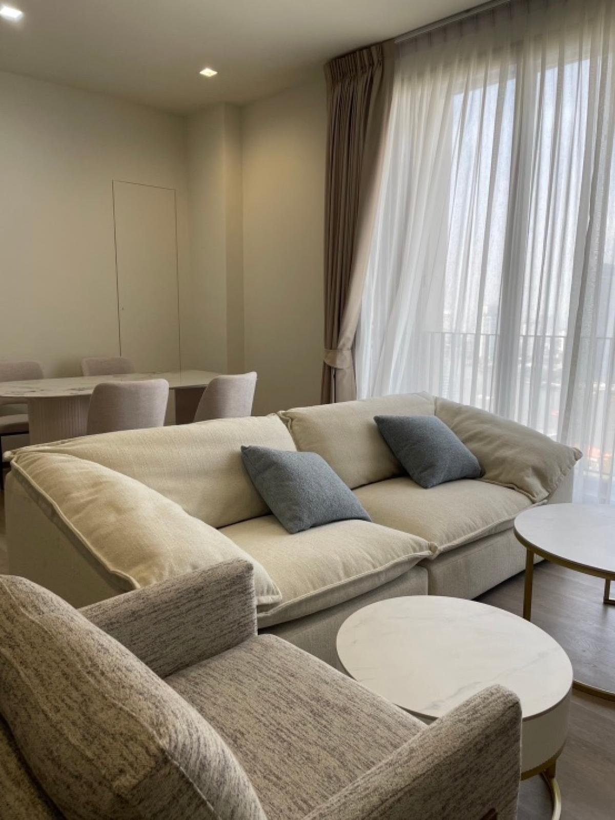🔥For Rent📍 Rhythm Charoenkrung Pavillion 3 bed 135 sq.m. Call/Line : 0954597992