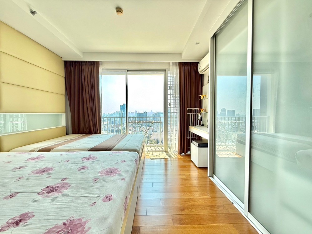 🔥Selling a beautiful, high-floor room, hard to find🔥The Line Phahonyothin Park Building A (1 bedroom, 38 sq m.) only 3.8 MB!! Tel.0922635410 Earth