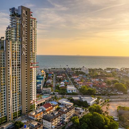 Luxury condo the riviera ocena drive for sale 2 bedroom ready to move