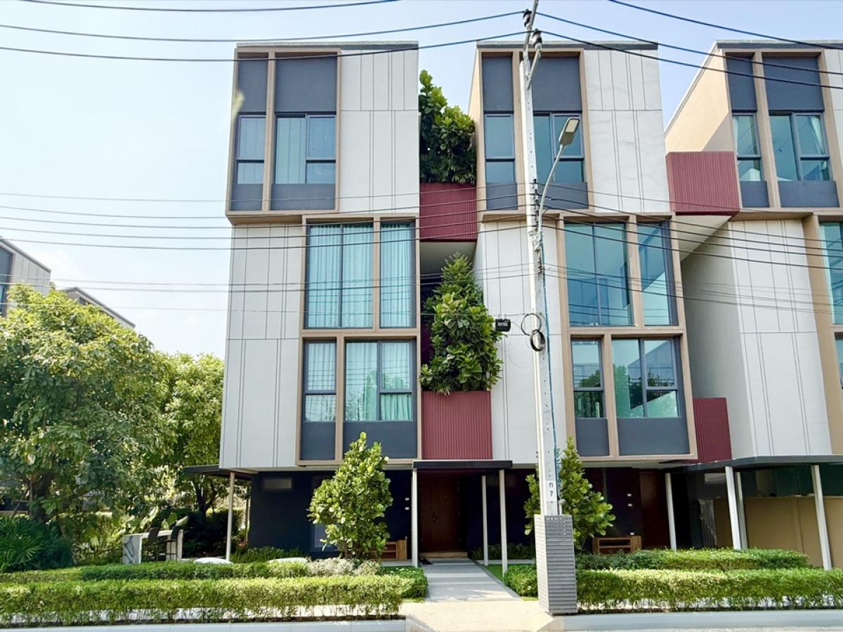 🏡บ้านกลางเมืองคลาสเซ่ สุขุมวิท 77-ทาว์โฮม3.5ชั้น 3ห้องนอน4ห้องน้ำ3ที่จอดรถ พื้นที่ใช้สอย259ตร.ม. 📲 𝟎𝟔𝟒-𝟕𝟗𝟒𝟒𝟐𝟔𝟑(คุณน้ำ) 🏡บ้านกลางเมืองคลาสเซ่ สุขุมวิท 77-ทาว์โฮม3.5ชั้น 3ห้องนอน4ห้องน้ำ3ที่จอดรถ พื้นที่ใช้สอย259ตร.ม. 📲 𝟎𝟔𝟒-𝟕𝟗𝟒𝟒𝟐𝟔𝟑(คุณน้ำ)