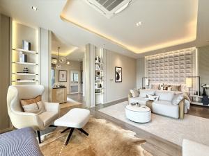 🏡✨ Baan Klang Muang Classe Sukhumvit 77 - Fully furnished model home, ready to move in, 2 bedrooms, 3 bathrooms, 2 parking spaces, 214 sq m. 📲 𝟎𝟔𝟒-𝟕𝟗𝟒𝟒𝟐𝟔𝟑 (Khun Nam)