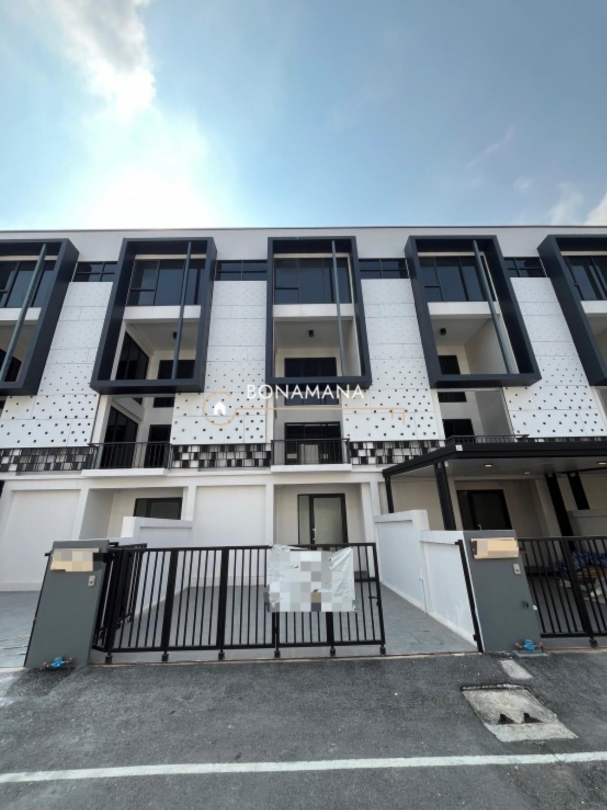 For sale Townhome/Home office, new, Ram Intra 62 (900 meters BTS Ram Intra Km. 9) For sale Townhome/Home office, new, Ram Intra 62 (900 meters BTS Ram Intra Km. 9)