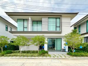 🏡🌳 AVIAN ศรีนครินทร์-กรุงเทพกรีฑา พื้นที่ใช้สอย 229 ตร.ม.4ห้องนอน5ห้องน้ำ3ที่จอดรถ 𝟎𝟔𝟒-𝟕𝟗𝟒𝟒𝟐𝟔𝟑(คุณน้ำ)