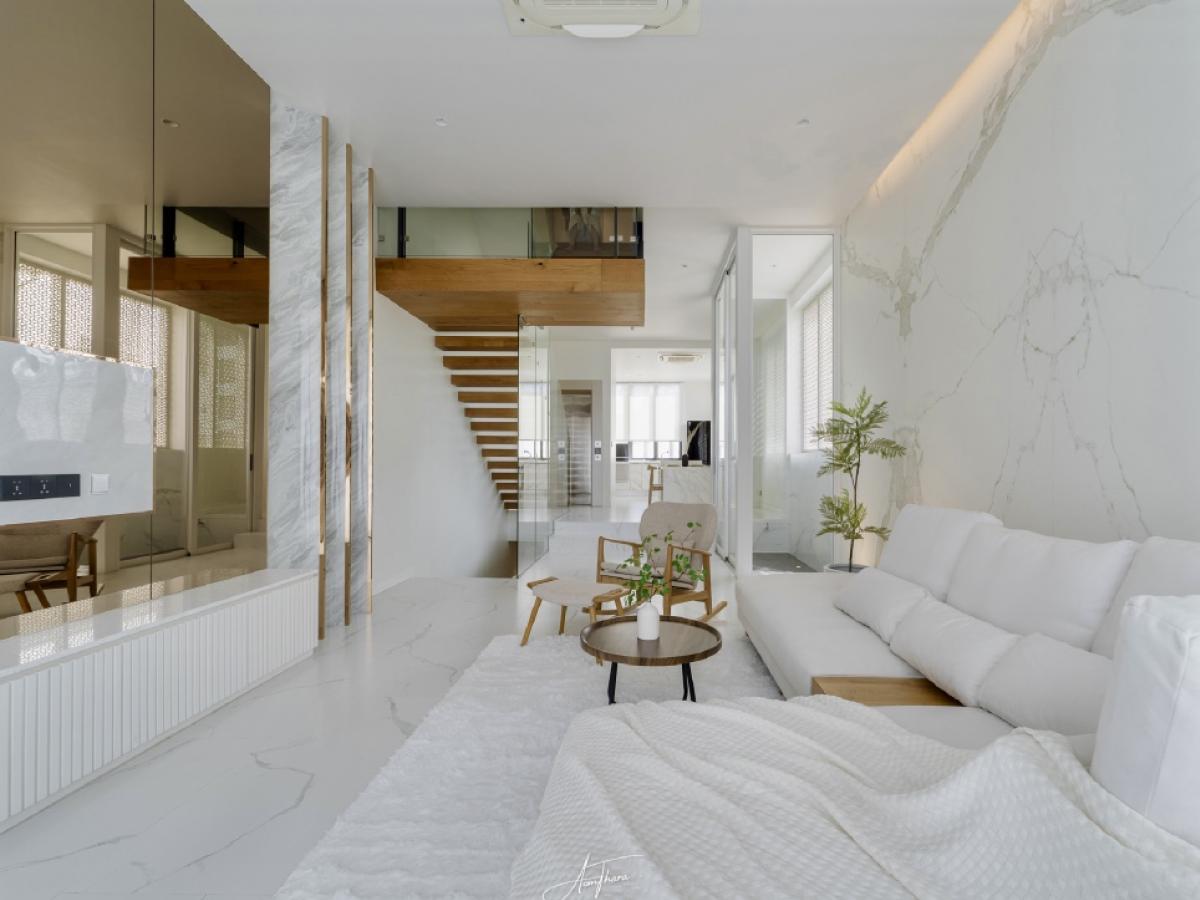 🏡 For Rent: Ultra-Luxury 5-Story Home with Private Elevator in Ekkamai | Pet-Friendly 🐾