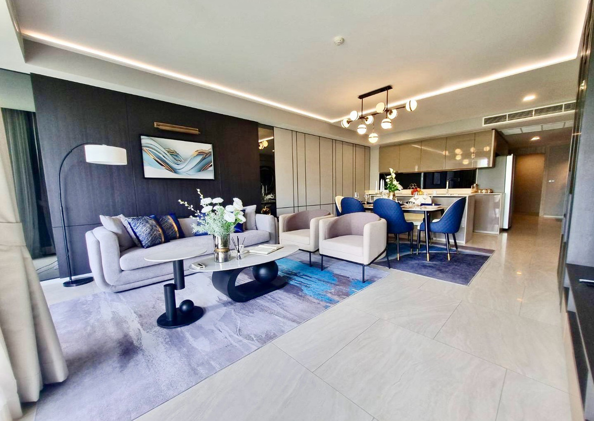 Sell with Tenant til 5/10/27 Luxury 3-Bedroom Condo at Fynn Sukhumvit 31 Near BTS Phrom Phong, Close to EM District, Fully Decorated and Move-In Ready