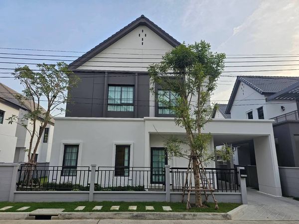 ให้เช่าบ้านเดี่ยว เซนโทร บางนากม7 แอร์เฟอร์นิเจอร์ครบ มี4ห้องนอน4ห้องน้ำ ราคาเช่าเดือนละ90,000บาท