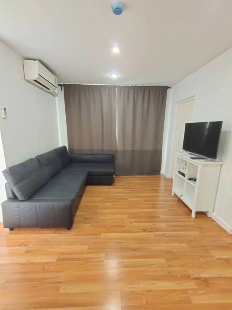 ให้เช่า V condo ฉลองกรุง  วี คอนโด ลาดกระบัง ตึก B2 ชั้น 4 ( ห้อง 50 ตรม )