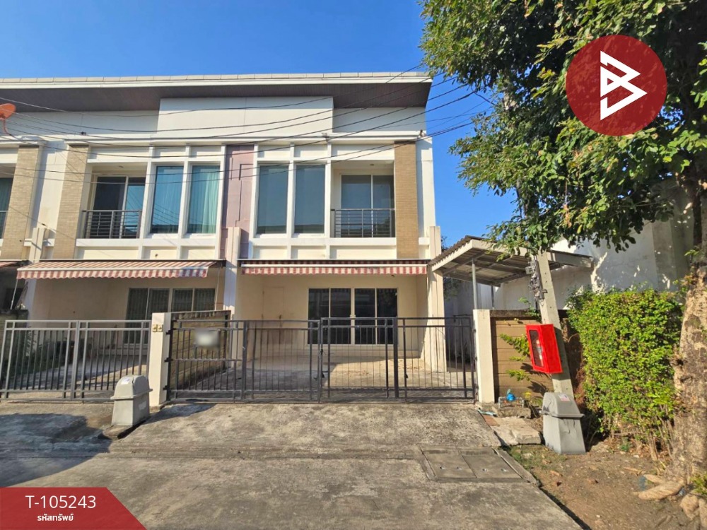 Townhouse for sale Ban Klang Mueang Project, Essence On Nut-Lat Krabang Ring Road, Bangkok Townhouse for sale Ban Klang Mueang Project, Essence On Nut-Lat Krabang Ring Road, Bangkok