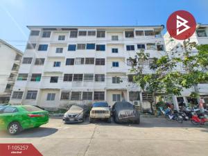 Selling apartments
