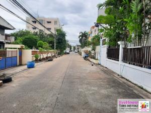 ขายที่ดิน 225 ตร.วา วิภาวดี - เกษตรฯ 300 เมตร จาก สถานีรถไฟฟ้าสายสีแดง ( บางซื่อ - รังสิต ) ใกล้ ม.เกษตรฯ, รพ.วิภาวดี