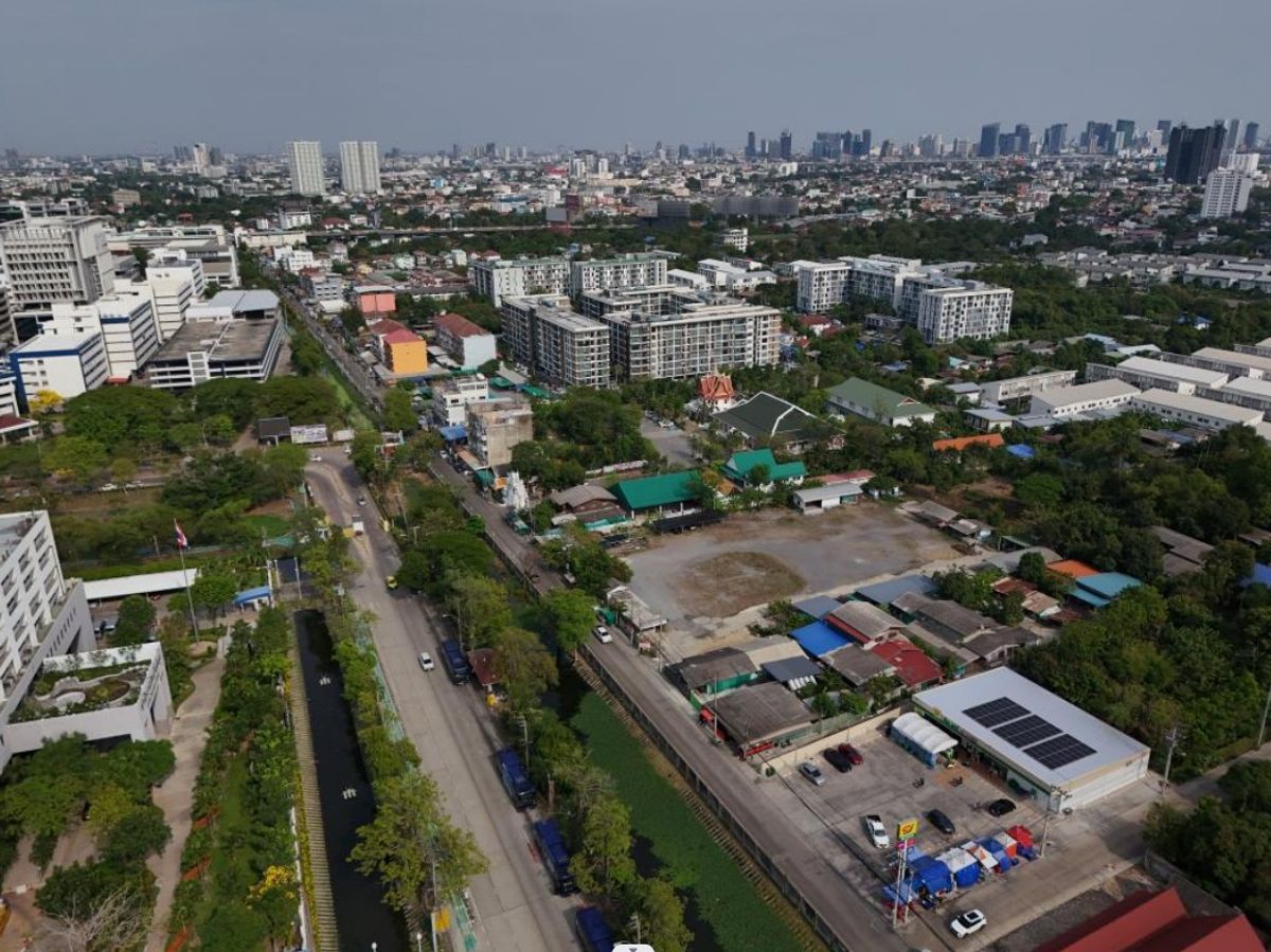 🎰🍮🫧Golden opportunity for investors! Land for sale, opposite the Ministry of Public Health, near Ngamwongwan Expressway, only 800 meters away. 🎰🍮🫧Golden opportunity for investors! Land for sale, opposite the Ministry of Public Health, near Ngamwongwan Expressway, only 800 meters away.
