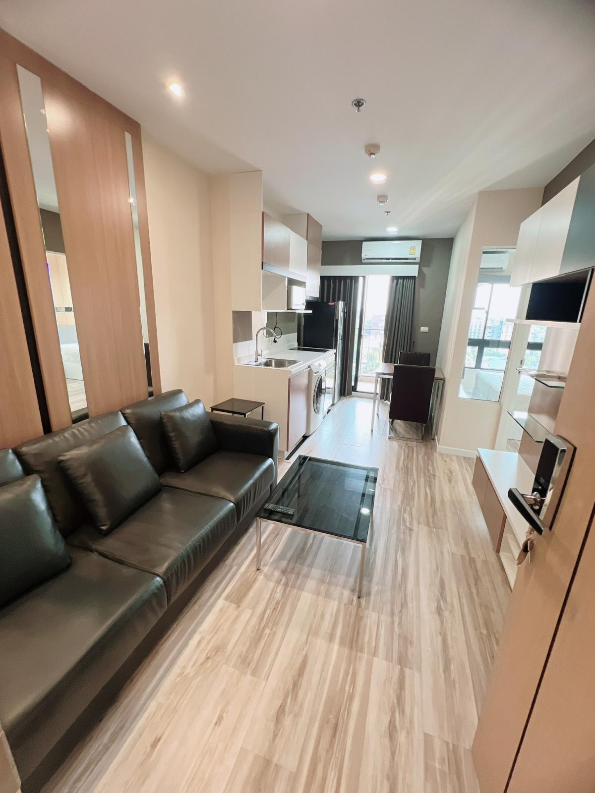 🏢 ให้เช่า พลัส คอนโดศรีราชา เพียง 9000 ลดจาก 12000  ราคานี้ห้ามช้า มีห้องเดียวจร้า  ชั้น 11   ขนาด 1 ห้องนอน 1 ห้องน้ำ ขนาด 30 ตร.ม รวมค่าส่วนกลาง   ประกัน 2 เดือน-ค่าเช่า 1 เดือน สัญญา รายปี    แต่งสวยตามรูปค่ะ   👉ระเบียงทิศตะวันออก – รูปที่ 3