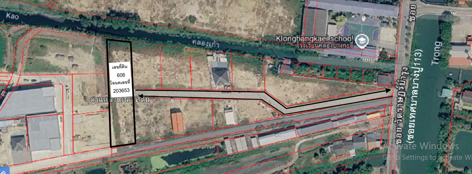 Land for sale, 228 sq.w., almost on the main road, wide frontage, Tambon Bang Pla, Amphoe Bang Phli, Samut Prakan Province, the front is on a concrete road, near the main road, the price includes filling, electricity, water ready.