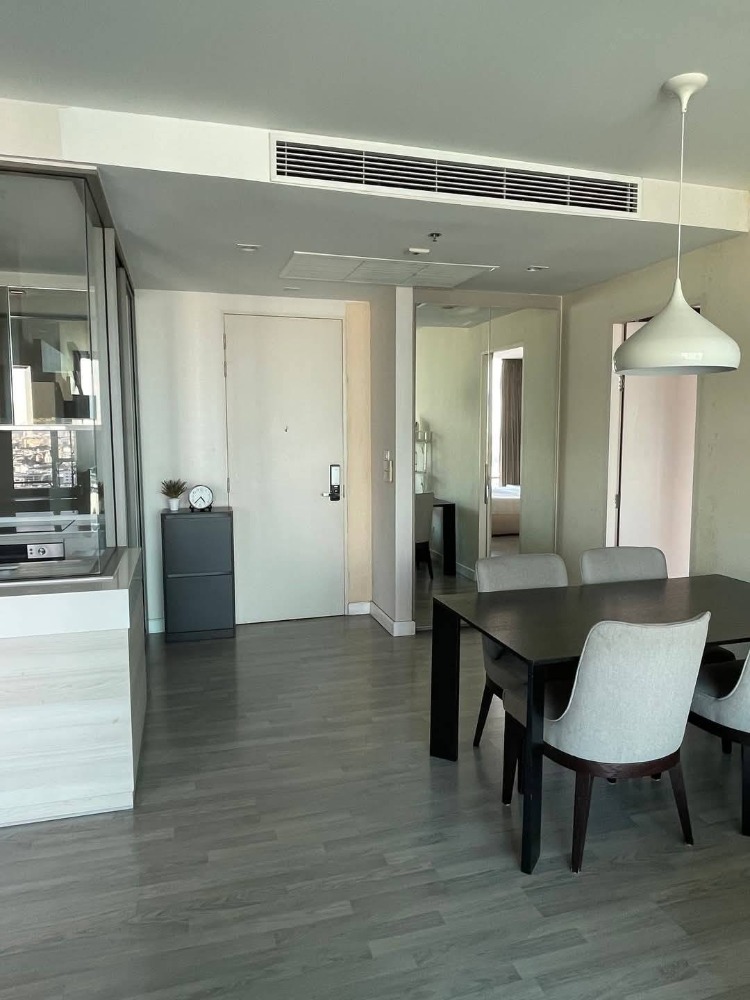 ❖ Good Deal ❖ 20 floor+ 88.92 sq.m. | 2 bedrooms, 2 bathrooms, large balcony | Condo near BTS Wongwian Yai 1 min., The Mall Lifestore Tha Phra 4 mins., IconSiam 7 mins.