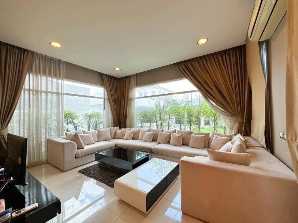 ❖ Best Price ❖ บ้านเดี่ยว 2 ชั้น 618.80 ตร.ว., 1,369.00 ตร.ม. | 7 ห้องนอน 7 ห้องน้ำ | ติดสนามกอล์ฟซัมมิท วินด์มิลล์, ใกล้ BTS สถานีบางนา 15 นาที