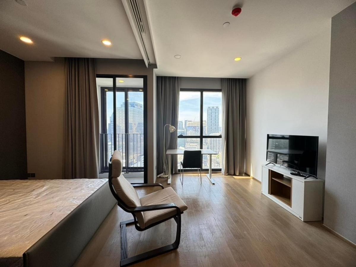 ✨Urgent rental, huge discount 🔥 Ashton Chula 💖 Good price, 1 bedroom, 1 bathroom, high floor, MRT Sam Yan Tel. 099-629-5546📞