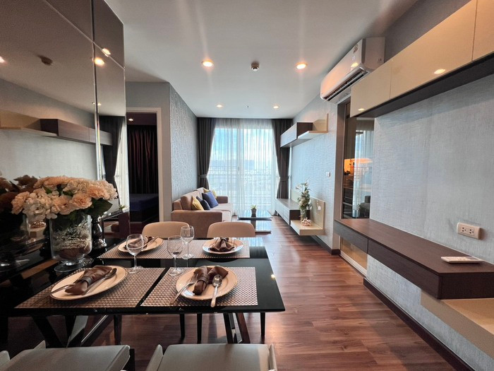 💥💥[เช่า] Condo Chewathai Interchange 2 Bed 53 ตร.ม. ชั้น 7 แต่งครบ ติดรถไฟฟ้า MRT เตาปูน สนใจ Line ID: @atfirm💥💥