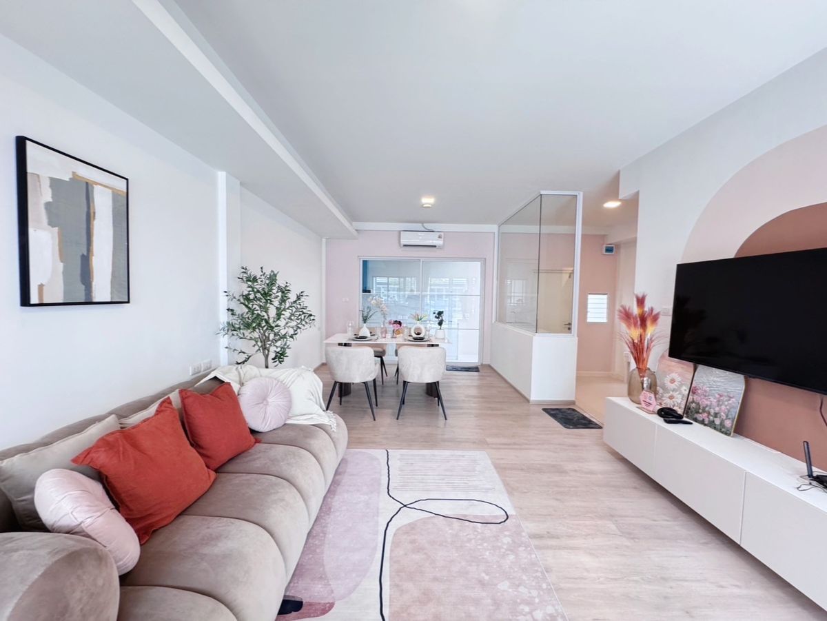 💥ForRent💥 3Bed • Indy2 Bangna-Ramkhamhang 2 🏡 Near Mega Bangna‼️ Ready to move in ‼️