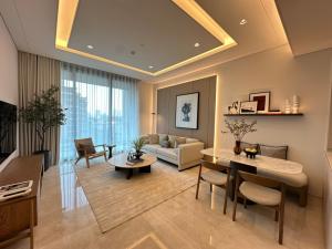 ++ขายด่วน++ The Residences @ Sindhorn Kempinski Hotel Bangkok** 1 ห้องนอน ขนาด 98 ตร.ม. แต่งสวยพร้อมอยู่