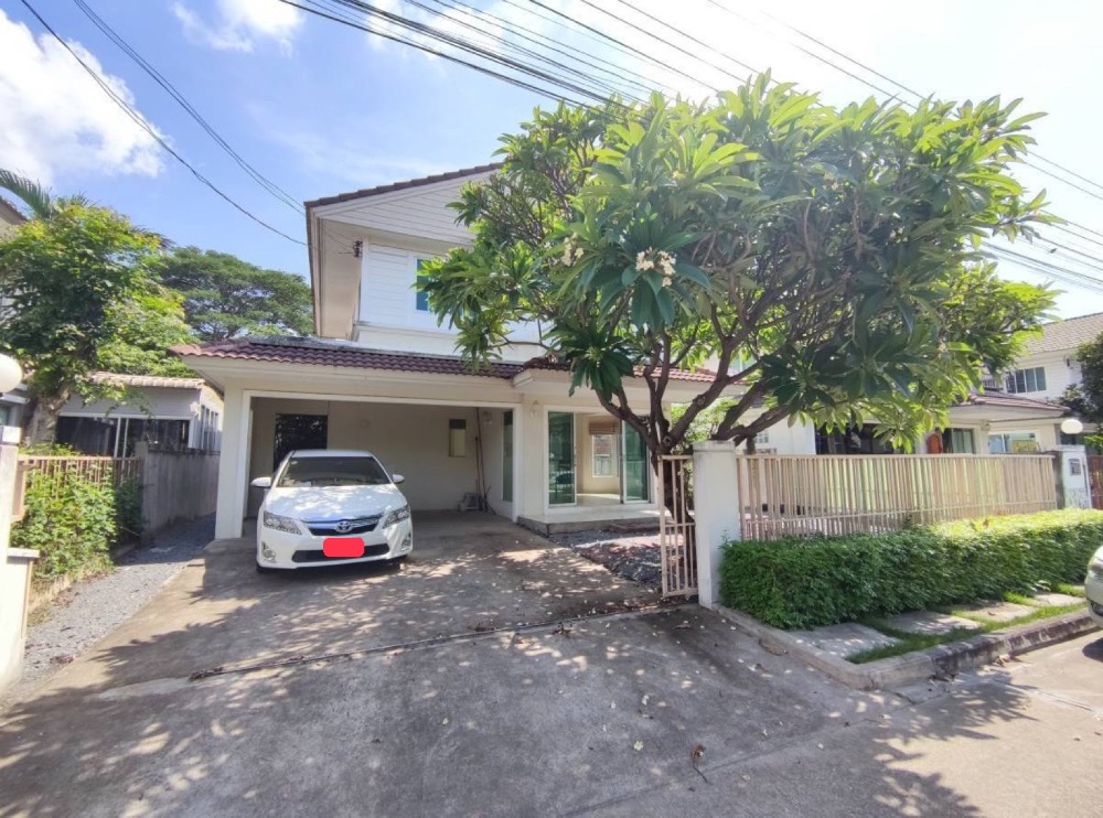 2 storey detached house for rent, Chaiyapruek Petchkasem 81 2 storey detached house for rent, Chaiyapruek Petchkasem 81