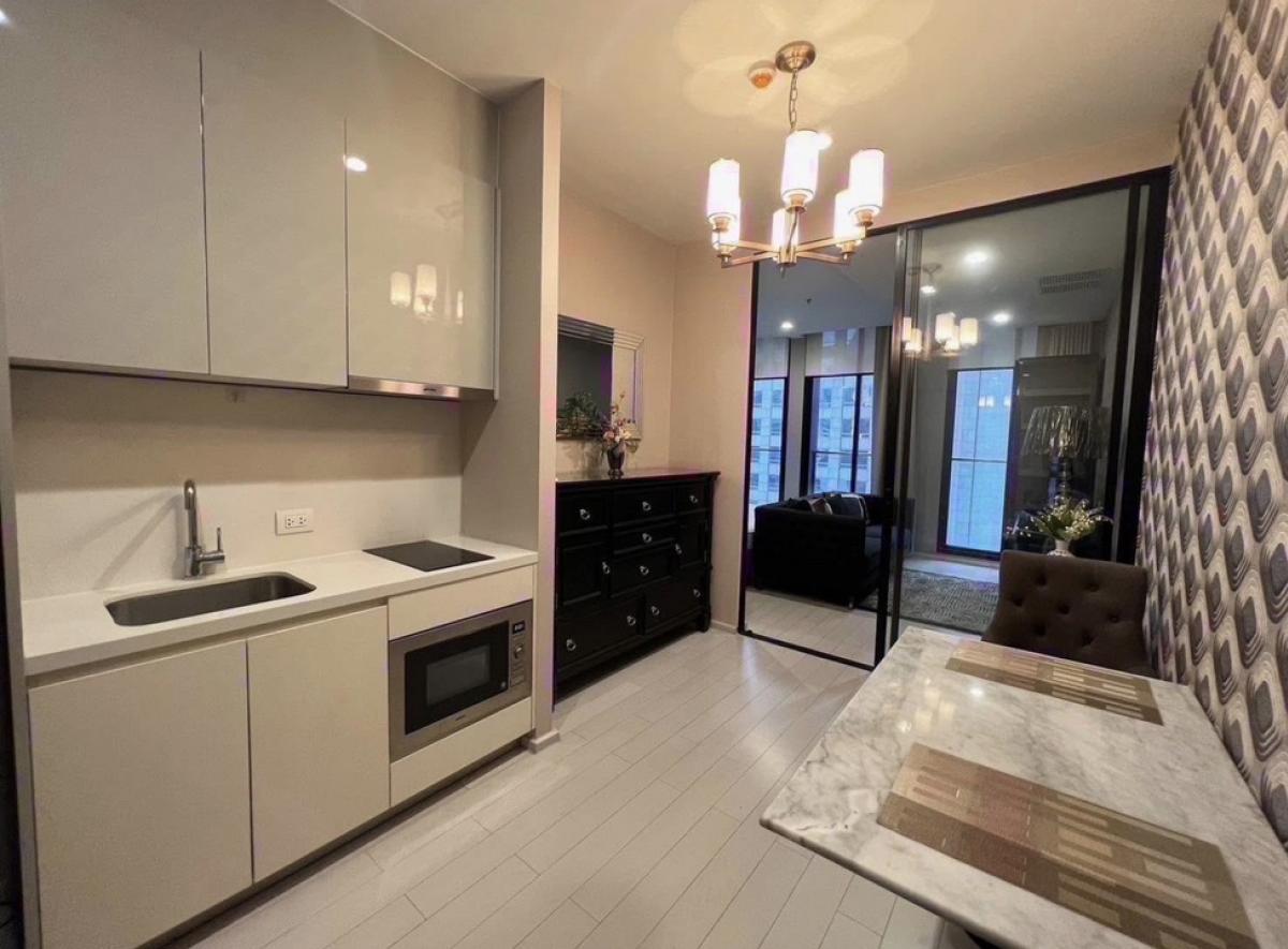 ⭐️ (A0131) For Salenble Ploenchit Price 10.5MB ⭐️ (A0131) For Salenble Ploenchit Price 10.5MB