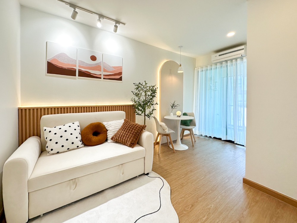 Loan, new Renovate room, Minimal Style Sofa Bed, Central Building, Pool View, 7th Floor, ICONDO Condo, Sukhumvit 105 (La Sal) Loan, new Renovate room, Minimal Style Sofa Bed, Central Building, Pool View, 7th Floor, ICONDO Condo, Sukhumvit 105 (La Sal)