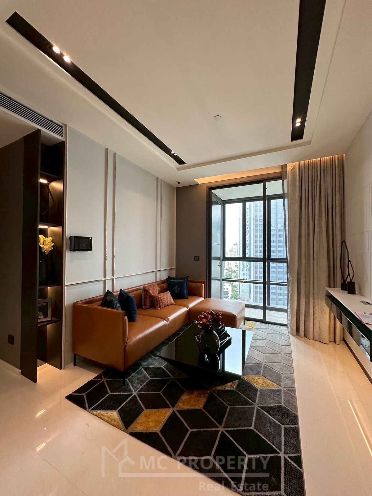 The Bangkok Thonglor 2 bedroom 85sqm for rent only 85,000 please contact 0816878954 The Bangkok Thonglor 2 bedroom 85sqm for rent only 85,000 please contact 0816878954