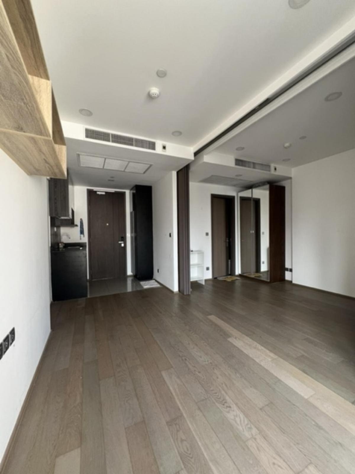 The cheapest selling in the market at the current ✨ Ashton Chula 1 Bed 👍🏻 Tel.099-629-5546 The cheapest selling in the market at the current ✨ Ashton Chula 1 Bed 👍🏻 Tel.099-629-5546