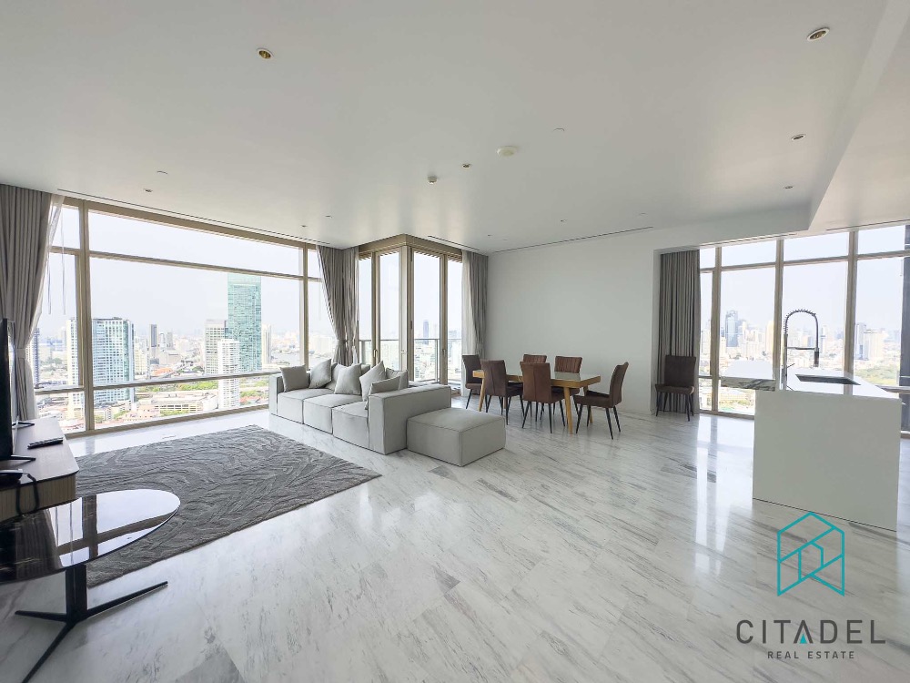 Four Seasons Private Residences - Fully Furnished 3 Beds Condo for Rent!