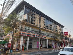 ขายอาคารพาณิชย์ ใน ซอยลาดพร้าว 122 (มหาดไทย) เขตวังทองหลาง กรุงเทพมหานคร